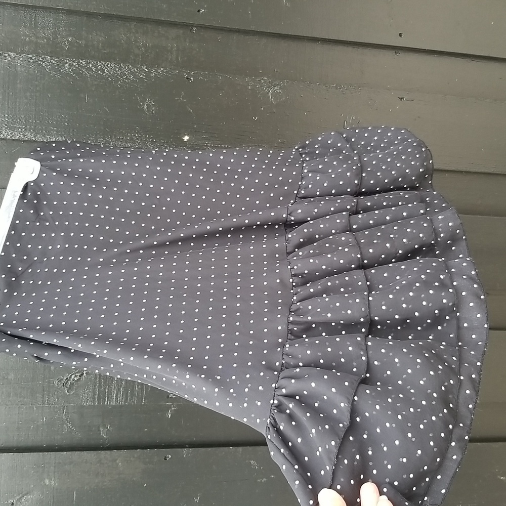 🌼6/$25 Gorgeous Frilly Polka Dot Skirt